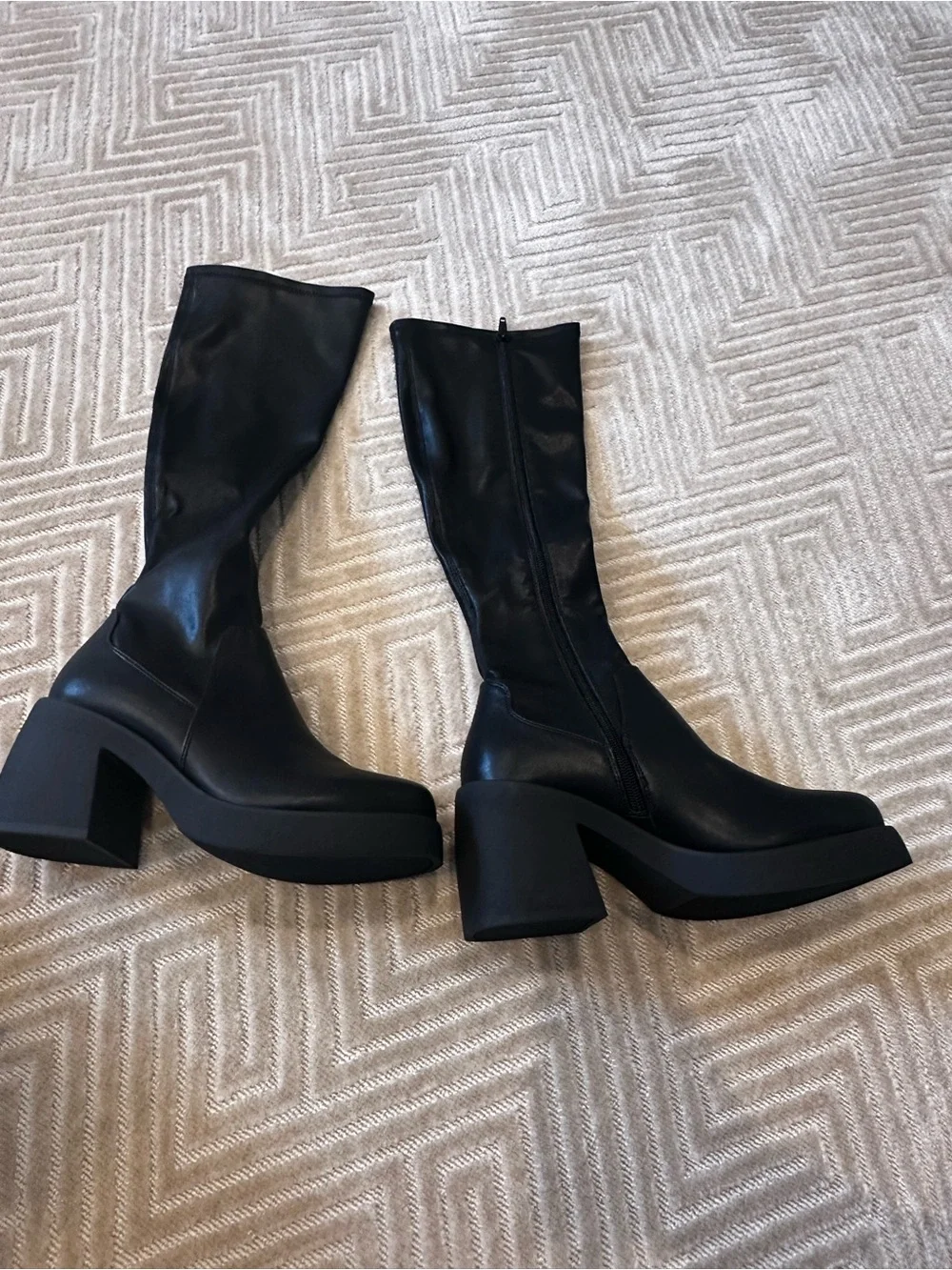 Steve Madden Berkleigh Platform Boots🥀